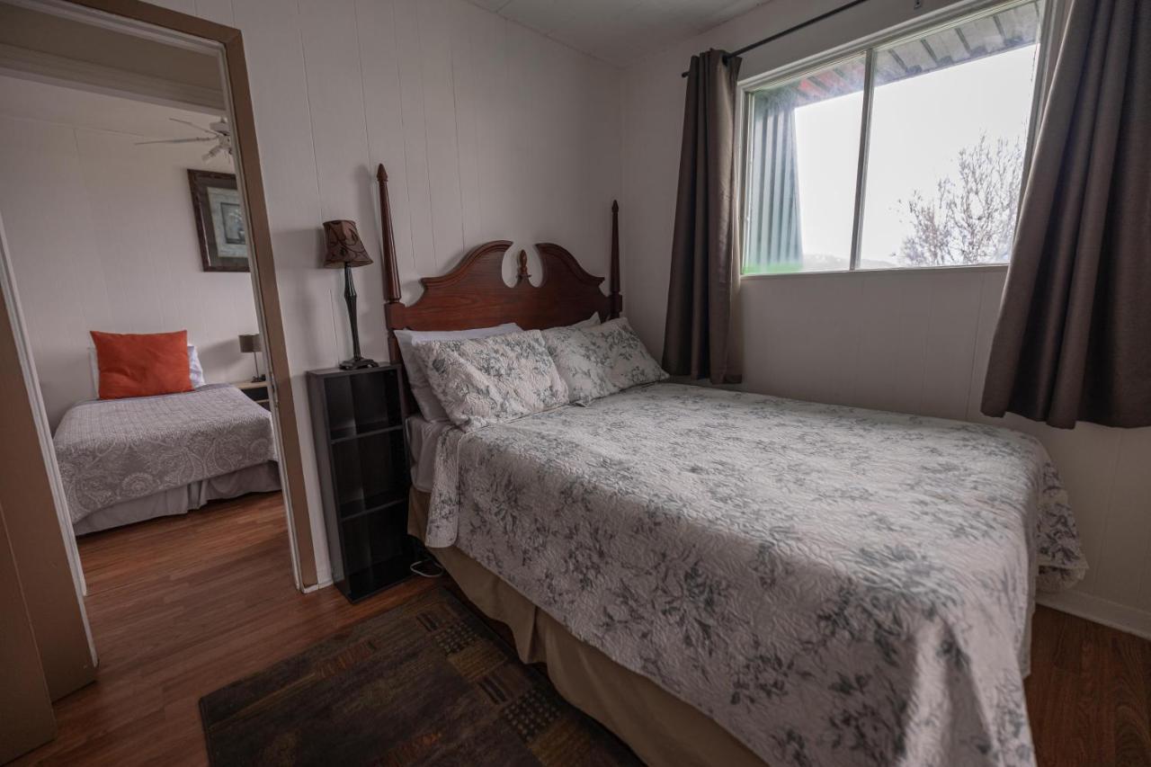 Motel Deblois Sainte-Anne-de-Beaupré Esterno foto