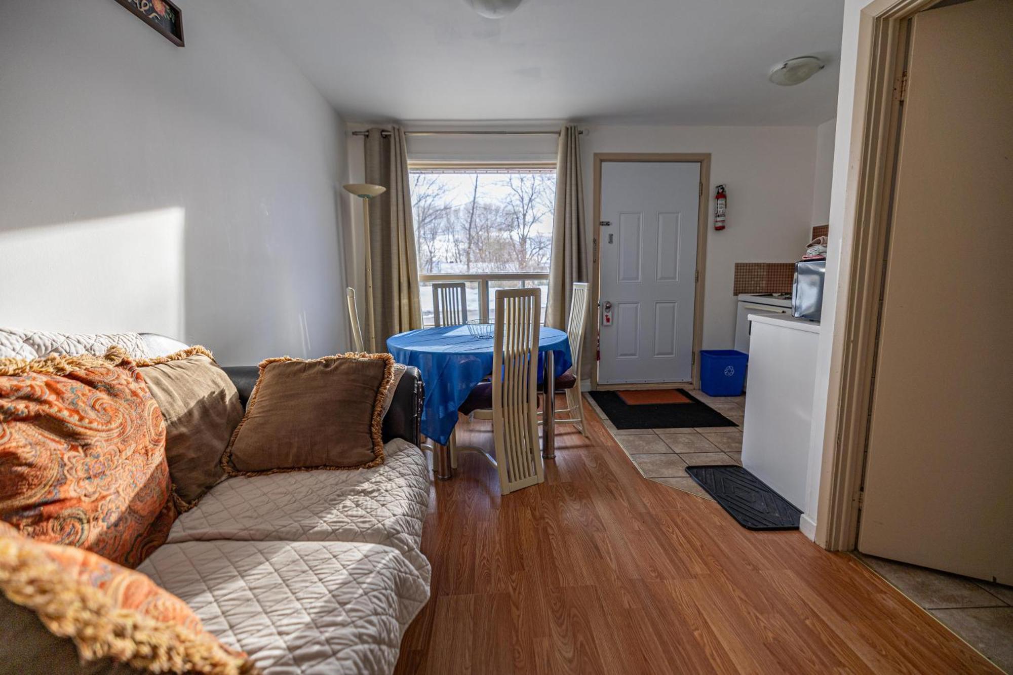 Motel Deblois Sainte-Anne-de-Beaupré Esterno foto